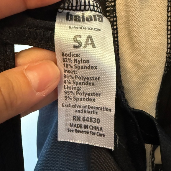 Dance costume - Picture 4 of 4